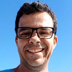 Rafael, técnico responsável da Zênite Refrigeração